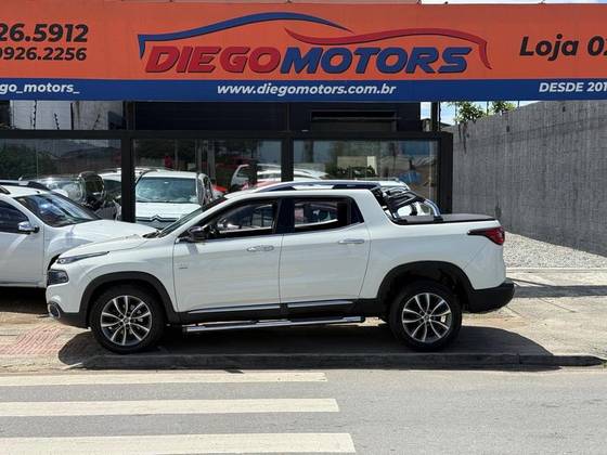 FIAT TORO 2.0 16V TURBO DIESEL FREEDOM 4WD AT9